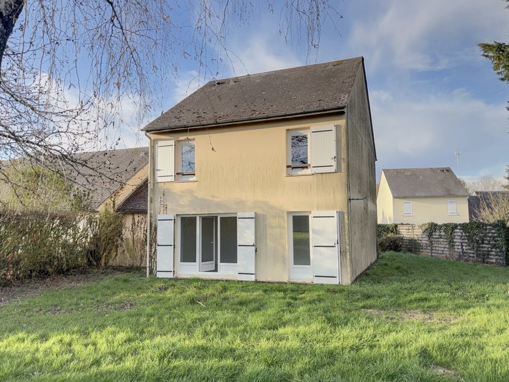 Maison à louer, 106m², Chinon