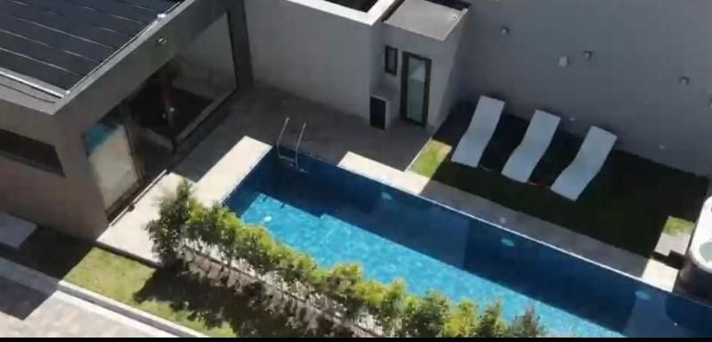 Purchase: House