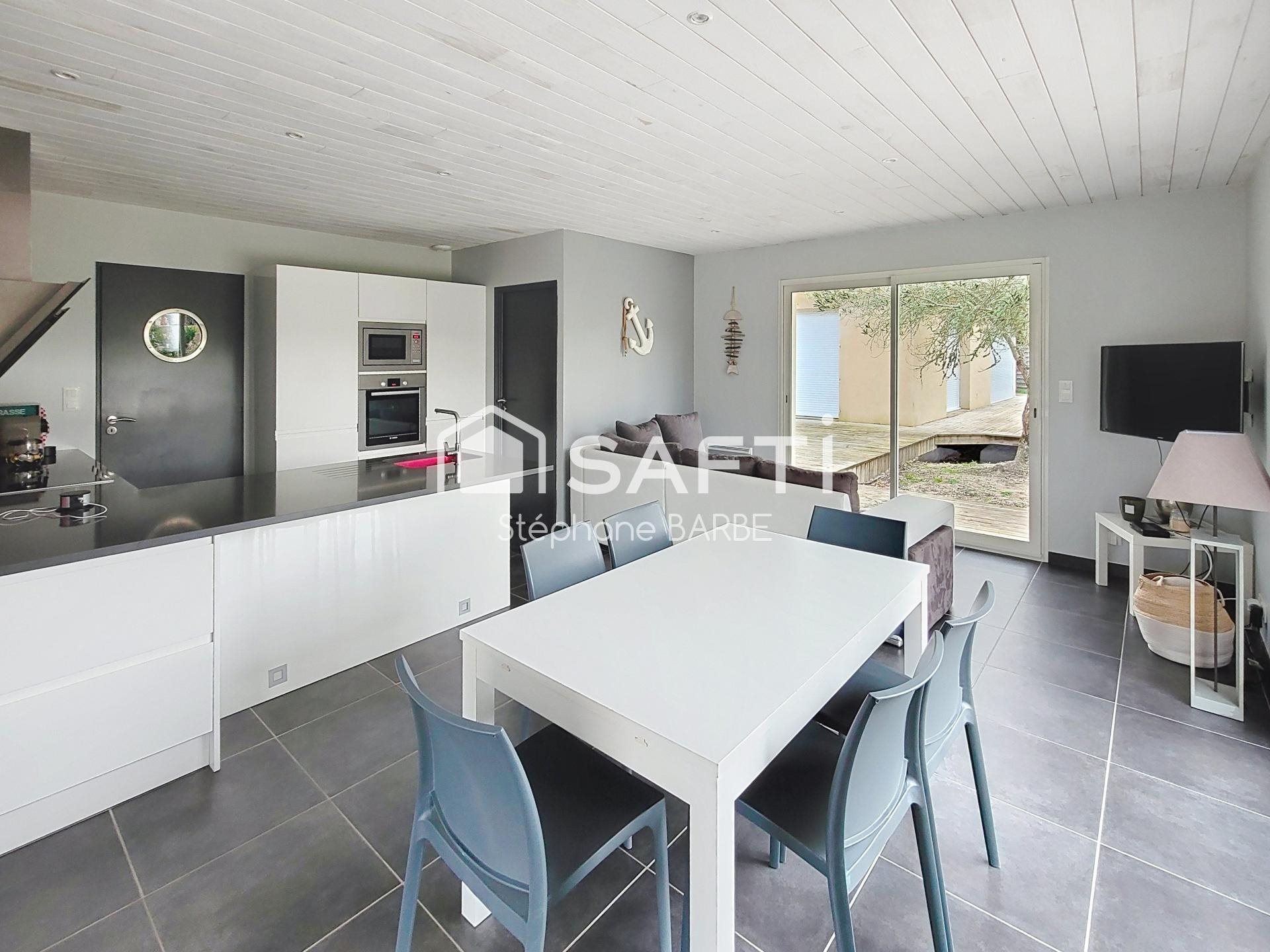 Maison à vendre, 150m², Le Verdon-sur-Mer