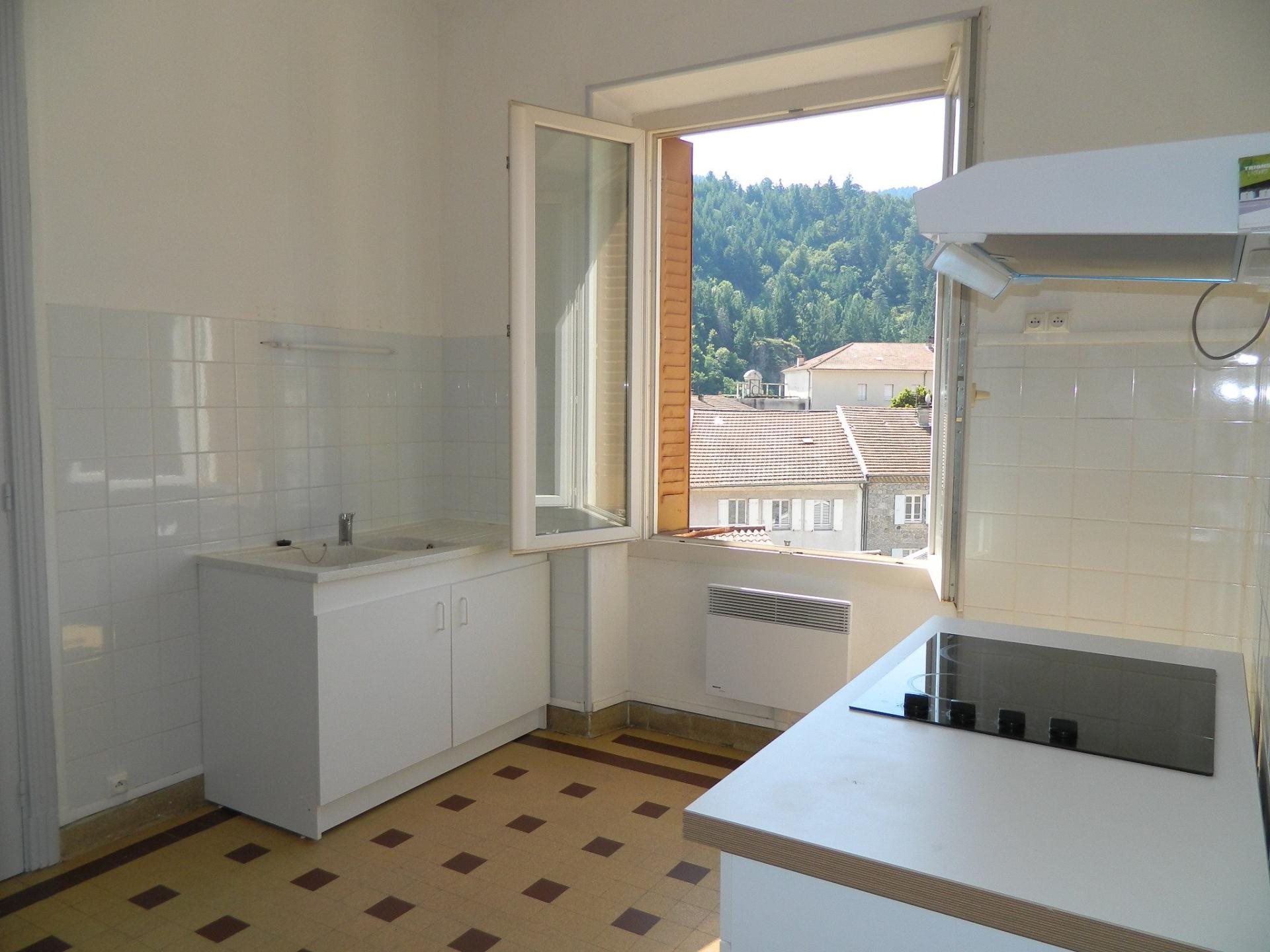 Appartement à vendre, 63m², Le Cheylard