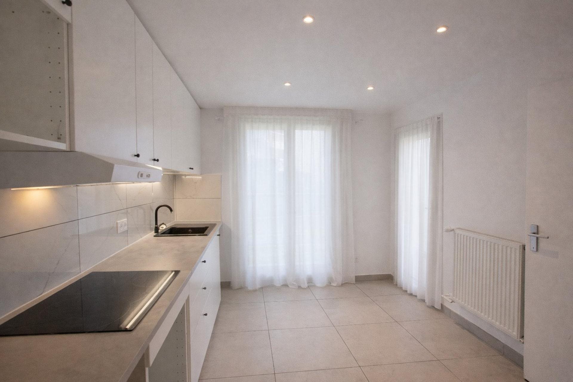 Appartement à vendre, 71m², Le Mesnil-Saint-Denis