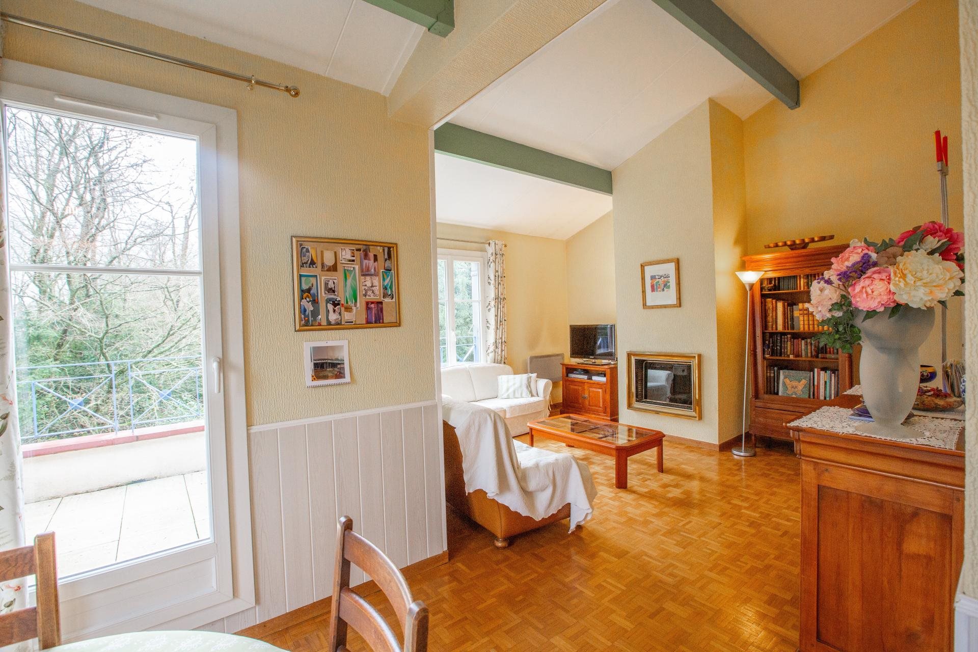 Appartement à vendre, 107m², Le Mesnil-Saint-Denis