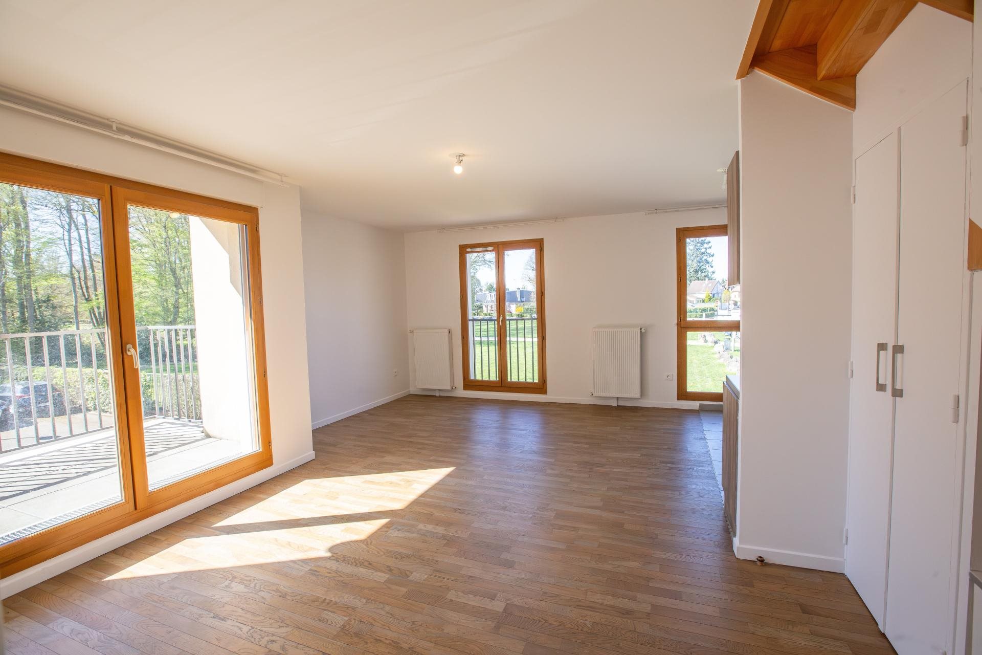 Appartement à vendre, 78m², Le Mesnil-Saint-Denis