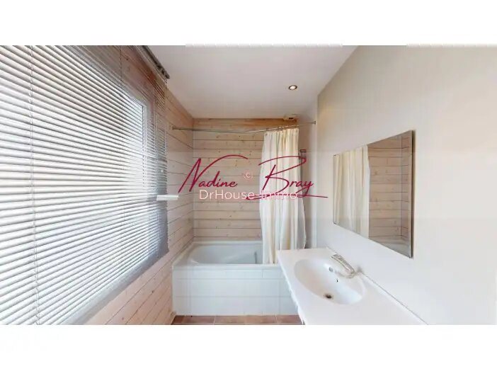 Maison à vendre, 136m², Bourdeau