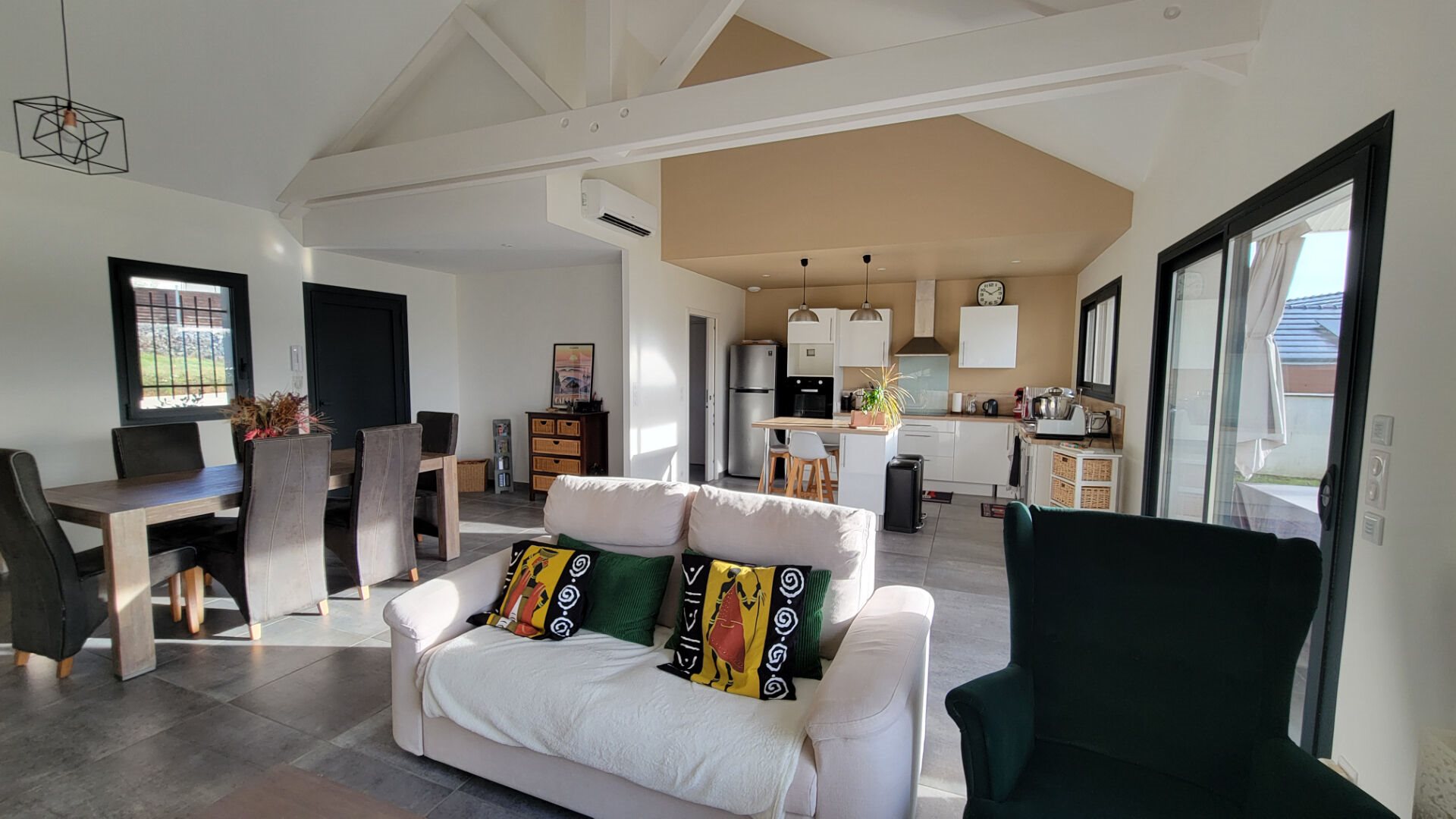 Maison à louer, 102m², Sauvagnon