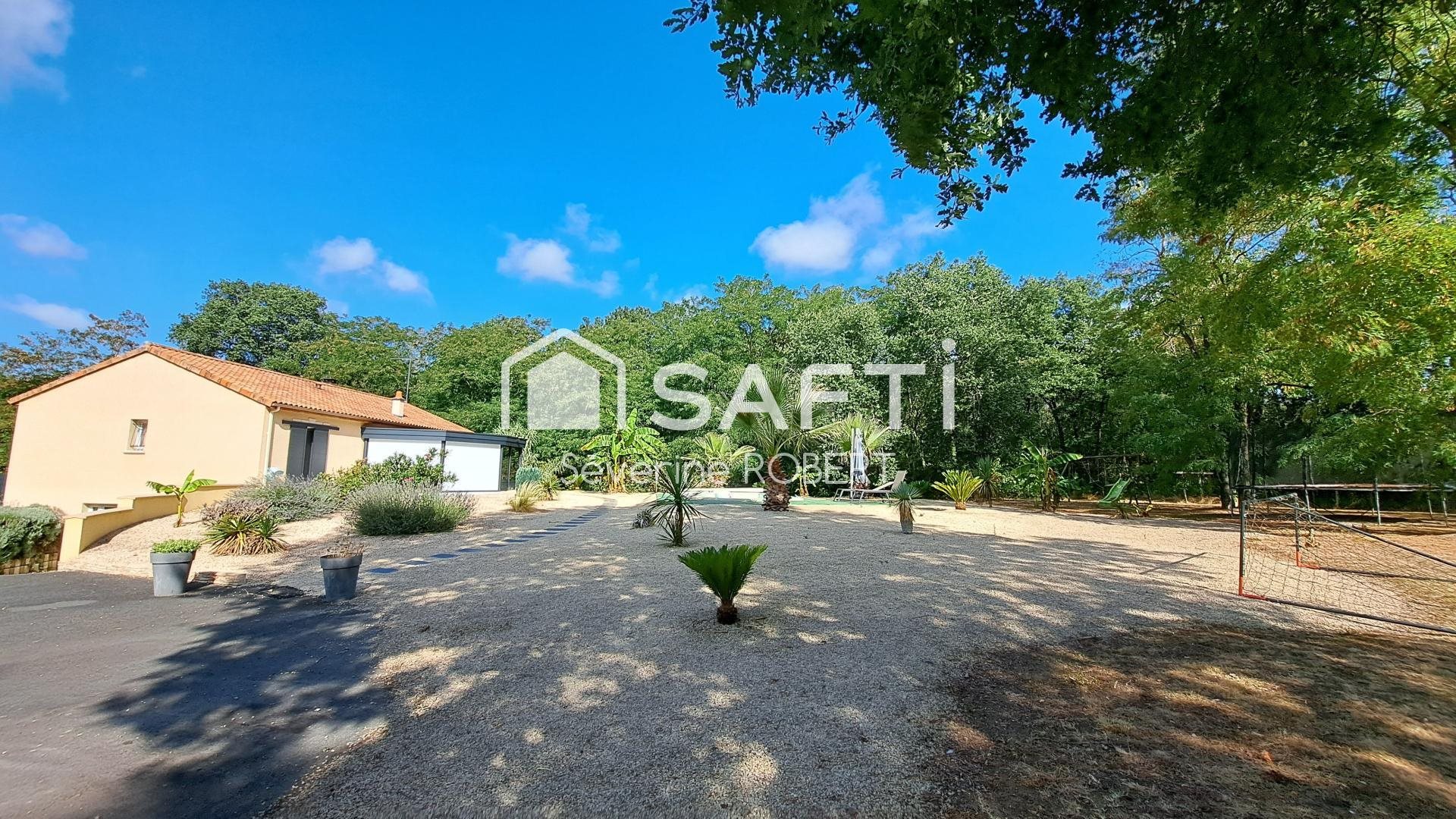 Maison à vendre, 147m², Roiffé