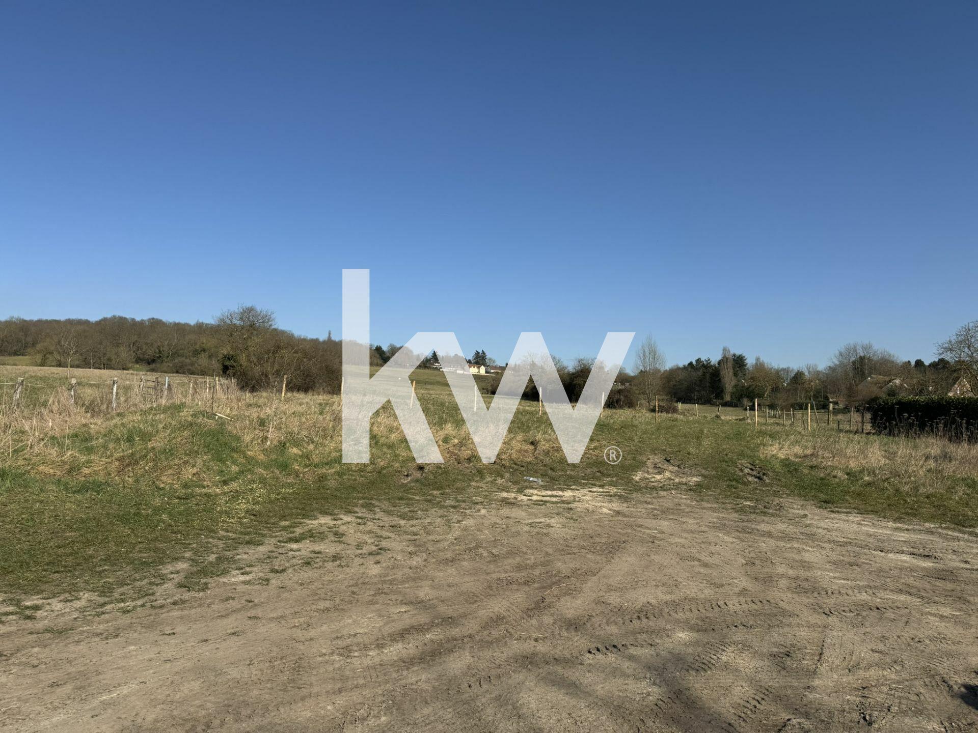-Terrain 726m2- Proche Osny