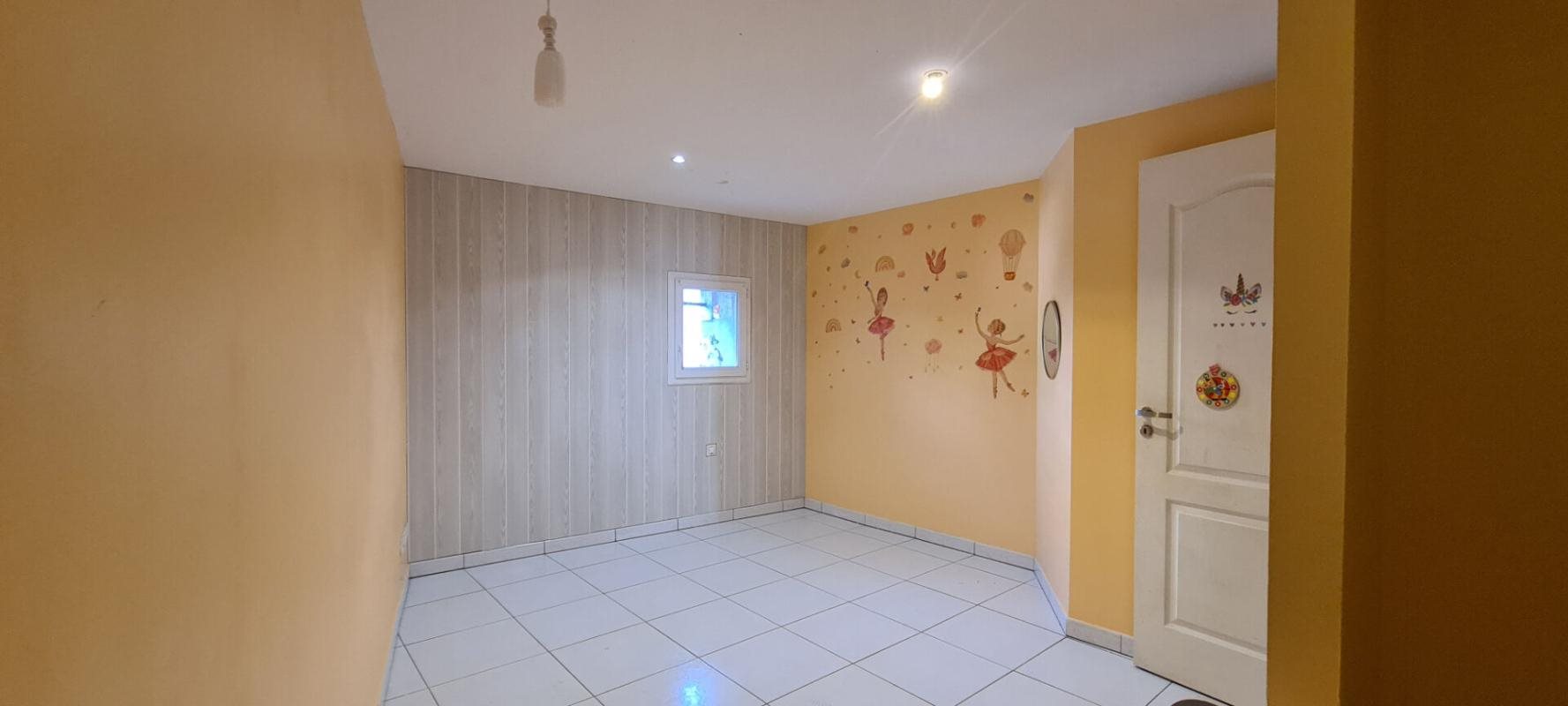 Appartement à vendre, 100m², Mâcon