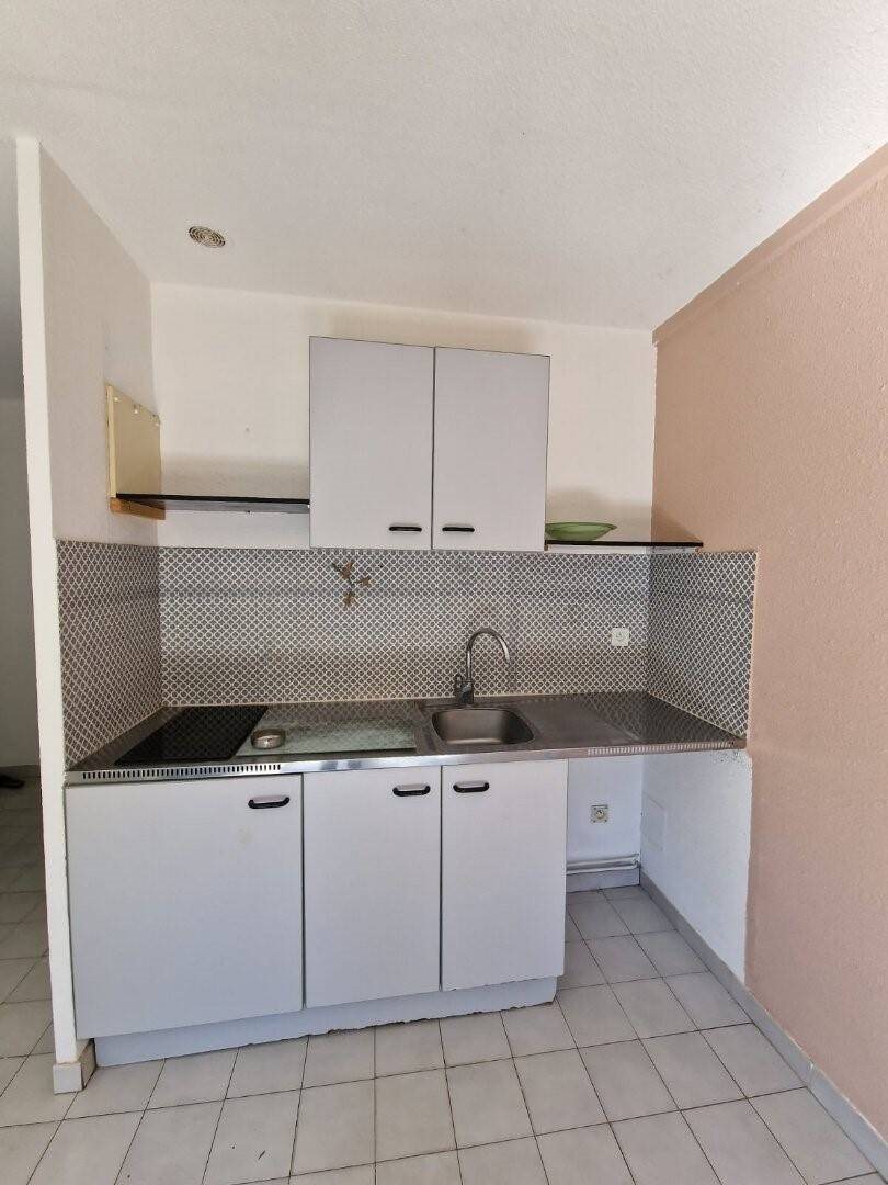 Maison à louer, 33m², Vias
