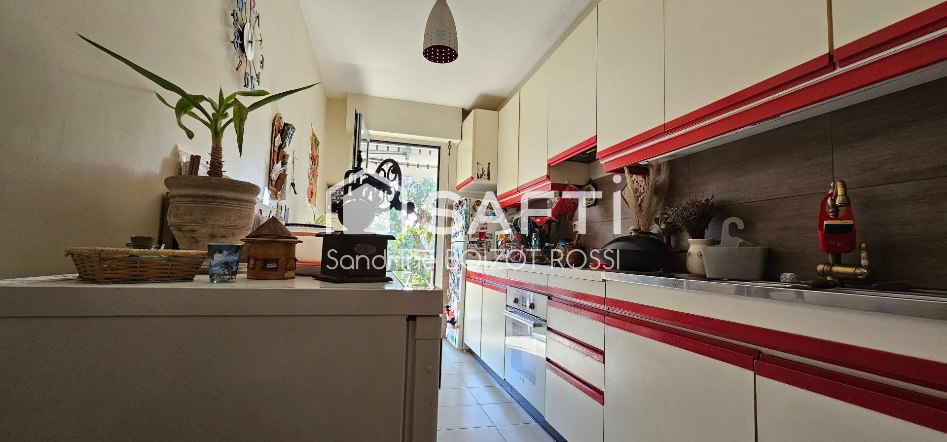 Appartement à vendre, 71m², Mandelieu-la-Napoule