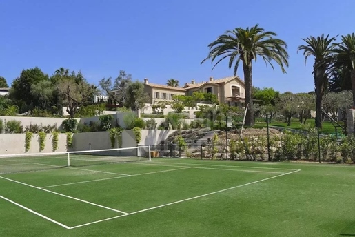 A Beautiful Property with Tennis Court on Cap d'Antibes