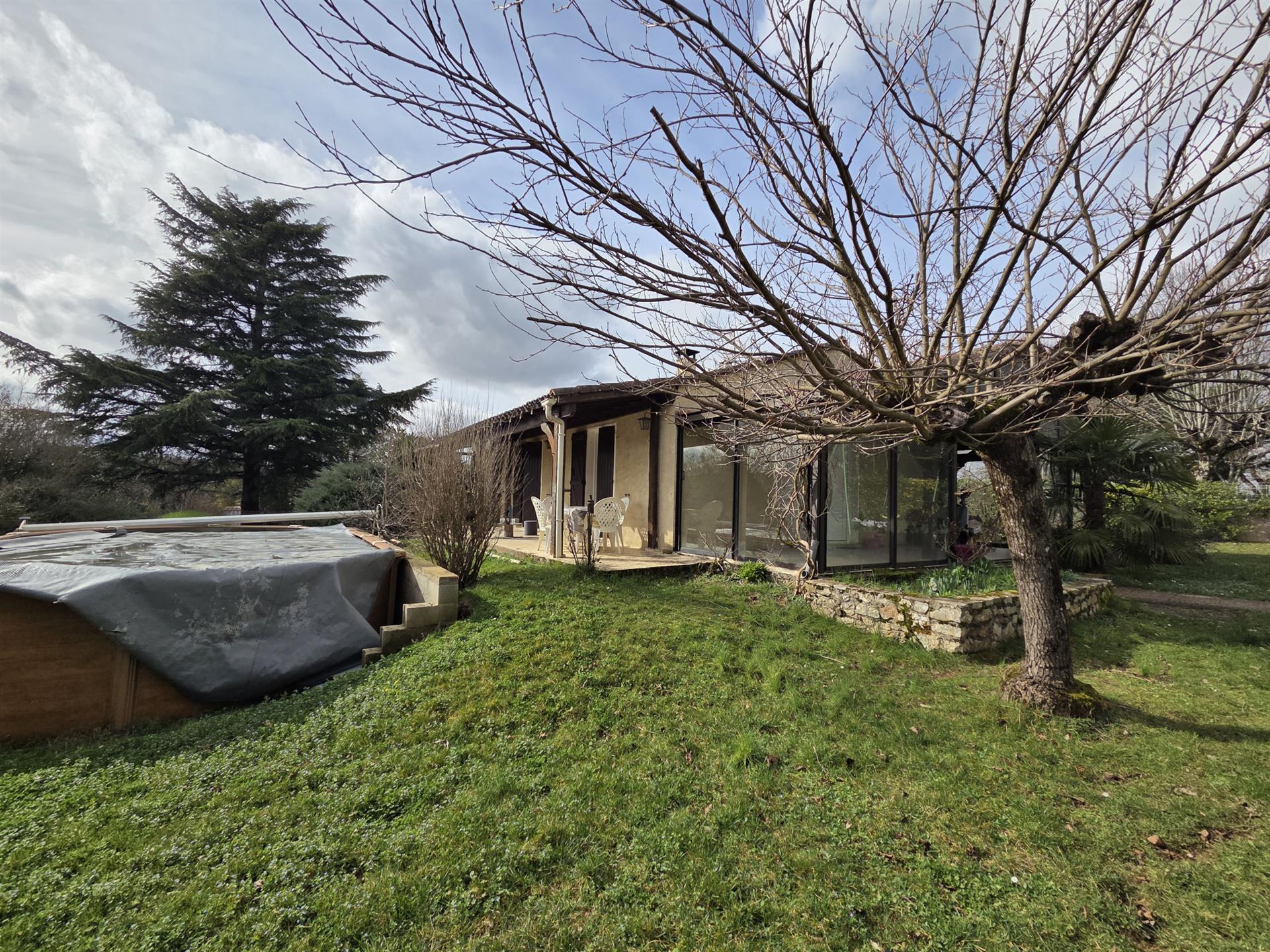 Maison à vendre, 88m², Béduer