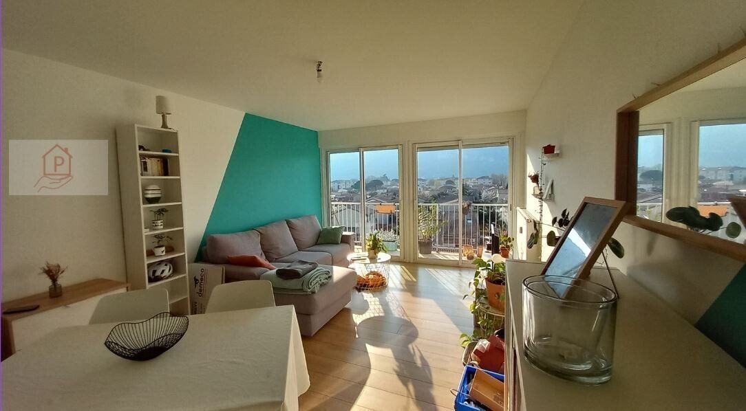 Appartement à vendre, 66m², Guilherand-Granges