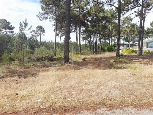 Land with 1714m2, with approved project for housing, refinement area - Herdade da Aroeira