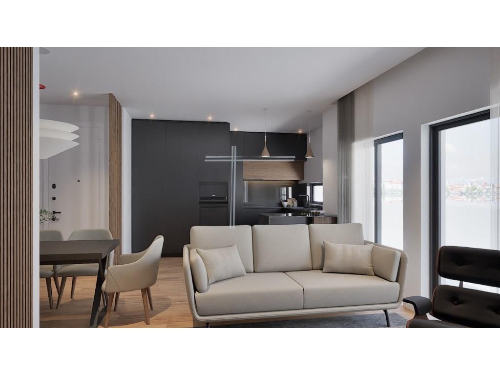 2+3 bedroom flat with balcony and parking for 1 car - Palhais