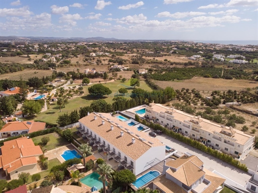 4 bedrooms villa for sale in Albufeira and Olhos de Água