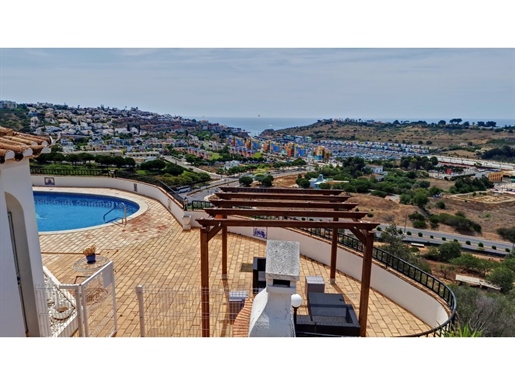 Detached house T6 for sale in Cerro d'Águia, Albufeira