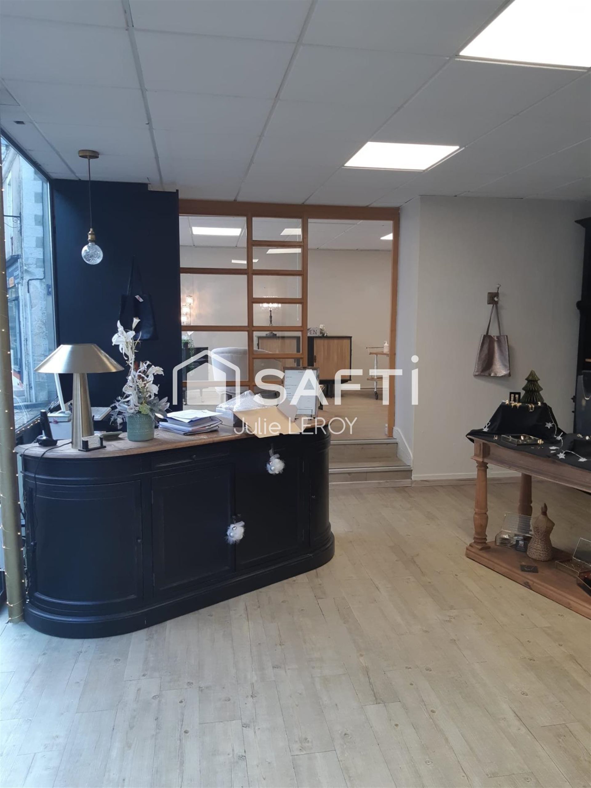 Appartement à vendre, 238m², Loué