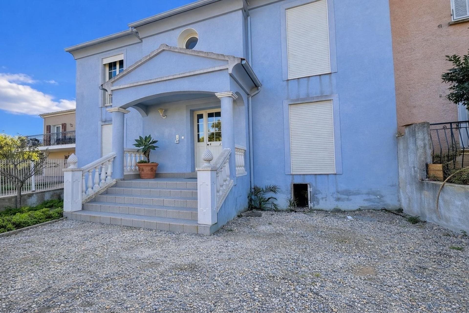 Maison à vendre, 230m², Borgo