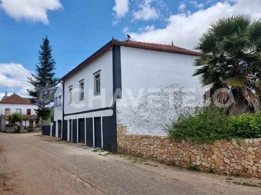 Chalet de dos plantas y 3 dormitorios cerca de Ramalhal, Pussos São Pedro