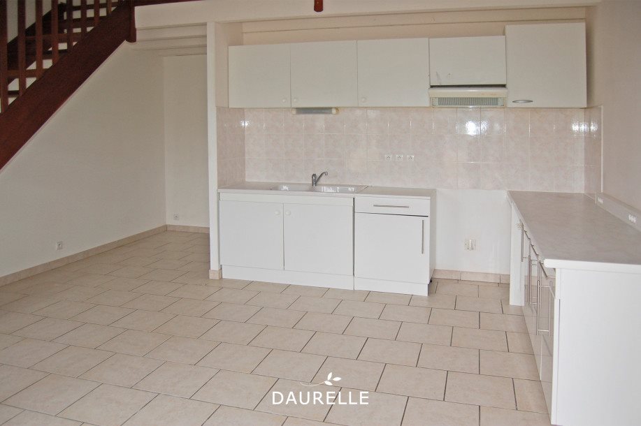 Appartement à louer, 51m², Noves