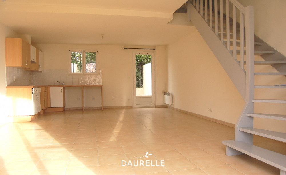 Appartement à vendre, 66m², Noves