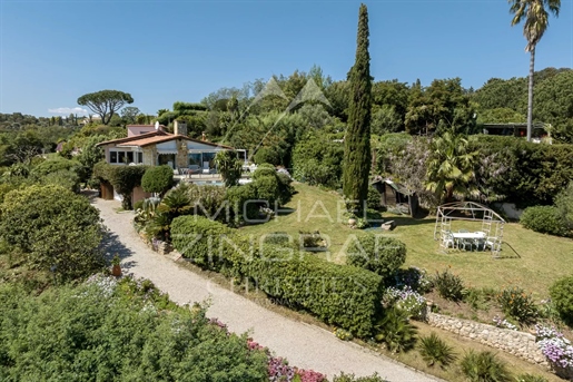 Exclusiviteit - Villa Super Cannes - Panoramisch zeezicht - Te renoveren
