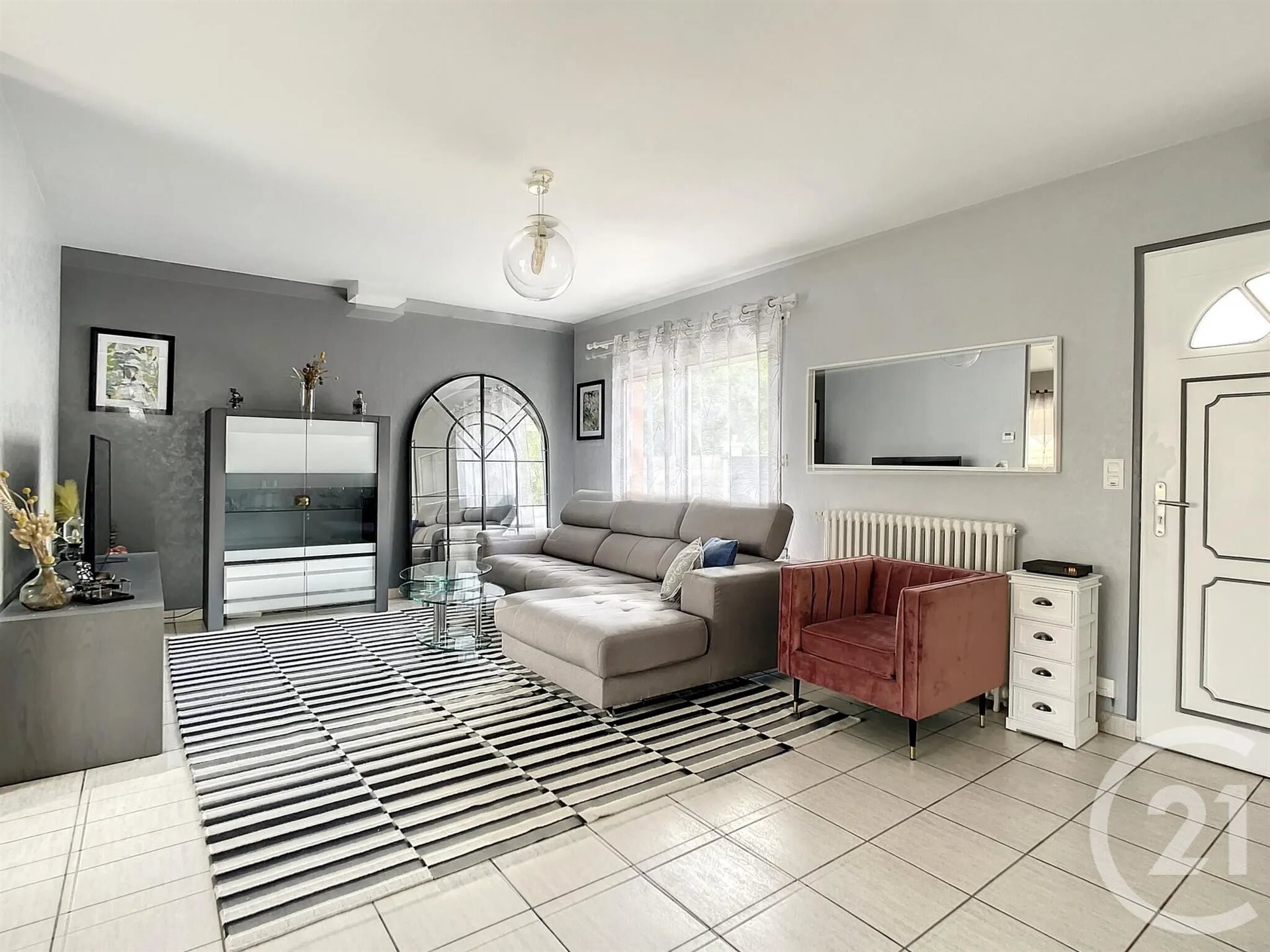 Maison à louer, 85m², Parentis-en-Born