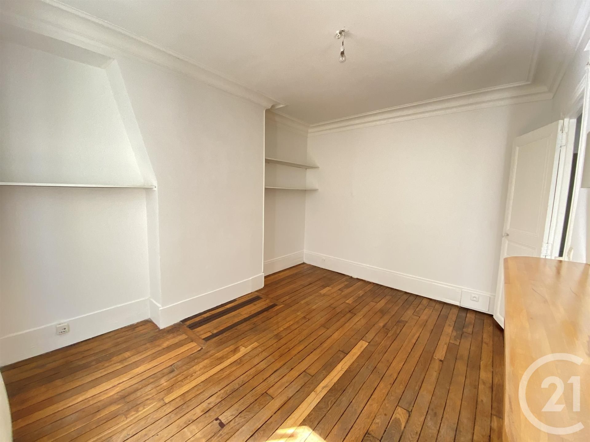 Appartement à louer, 40m², Paris 18ème