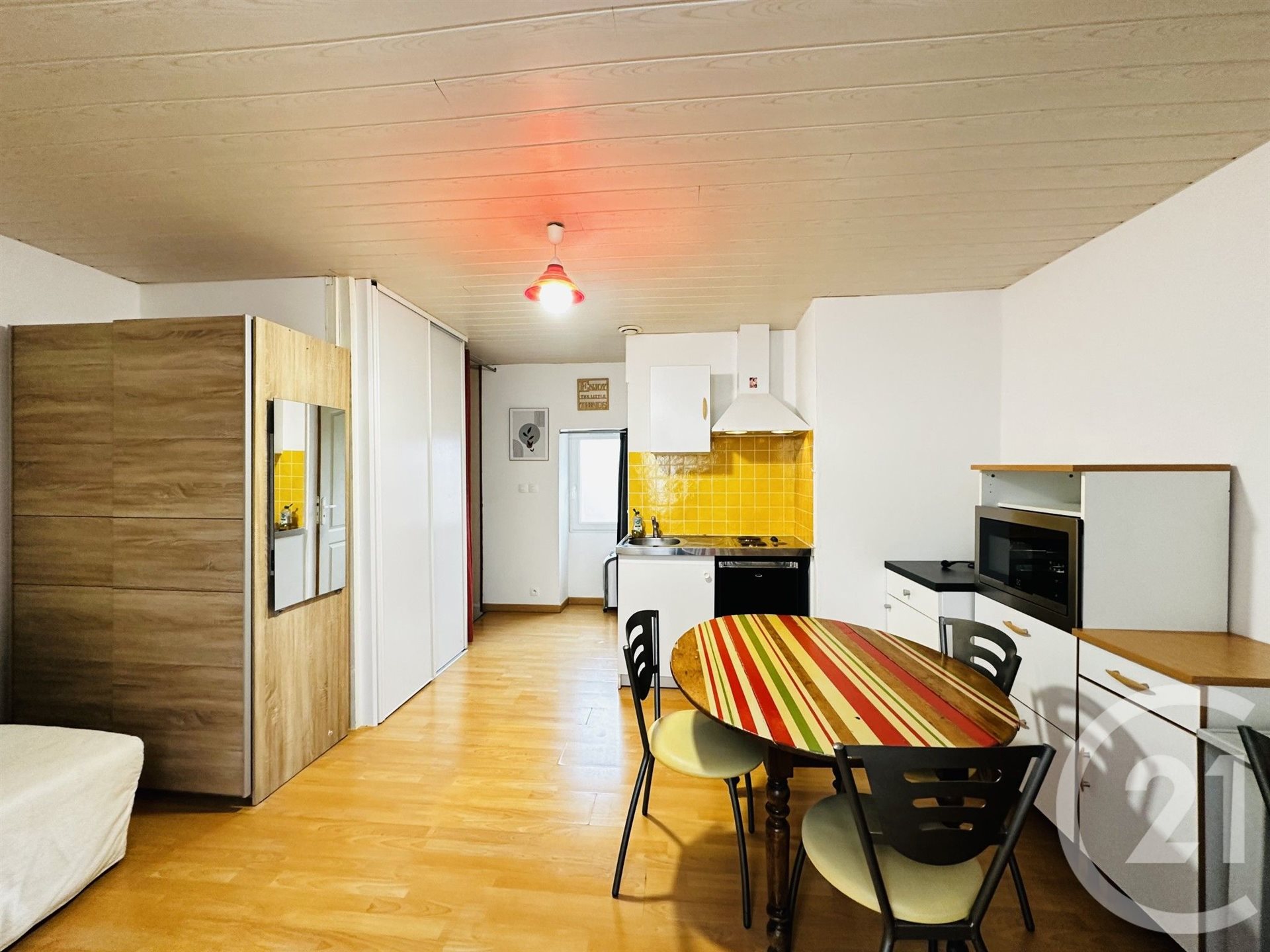 Appartement à louer, 24m², Tonnay-Charente