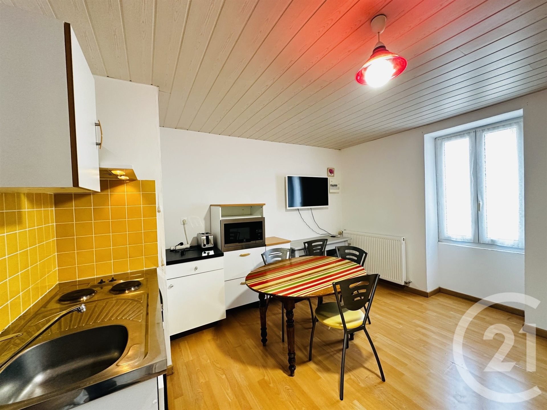 Appartement à louer, 24m², Tonnay-Charente