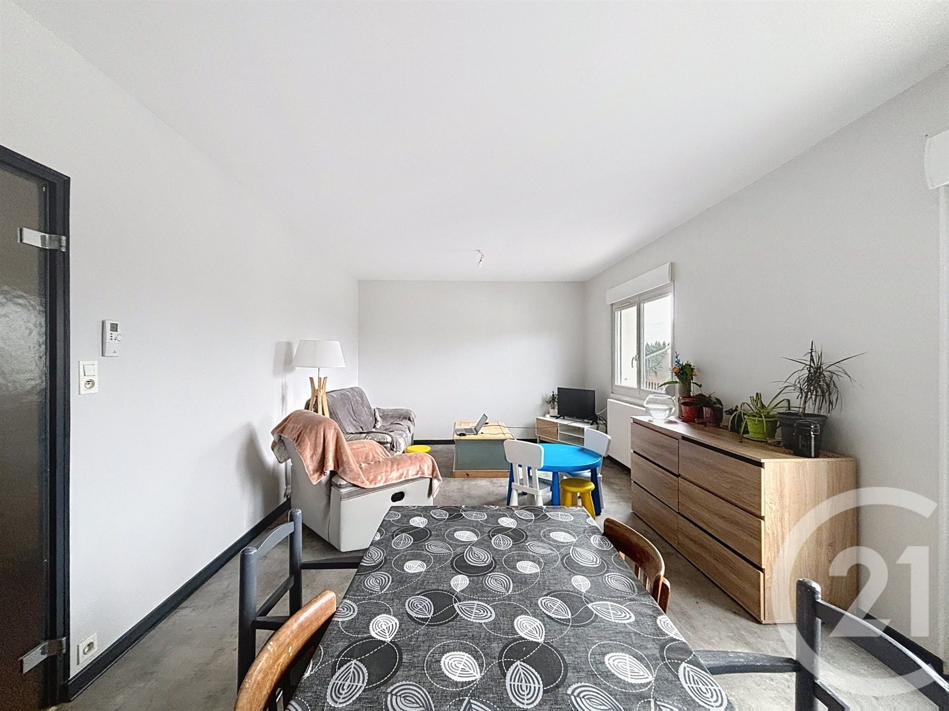 Appartement à louer, 83m², Saint-Nabord