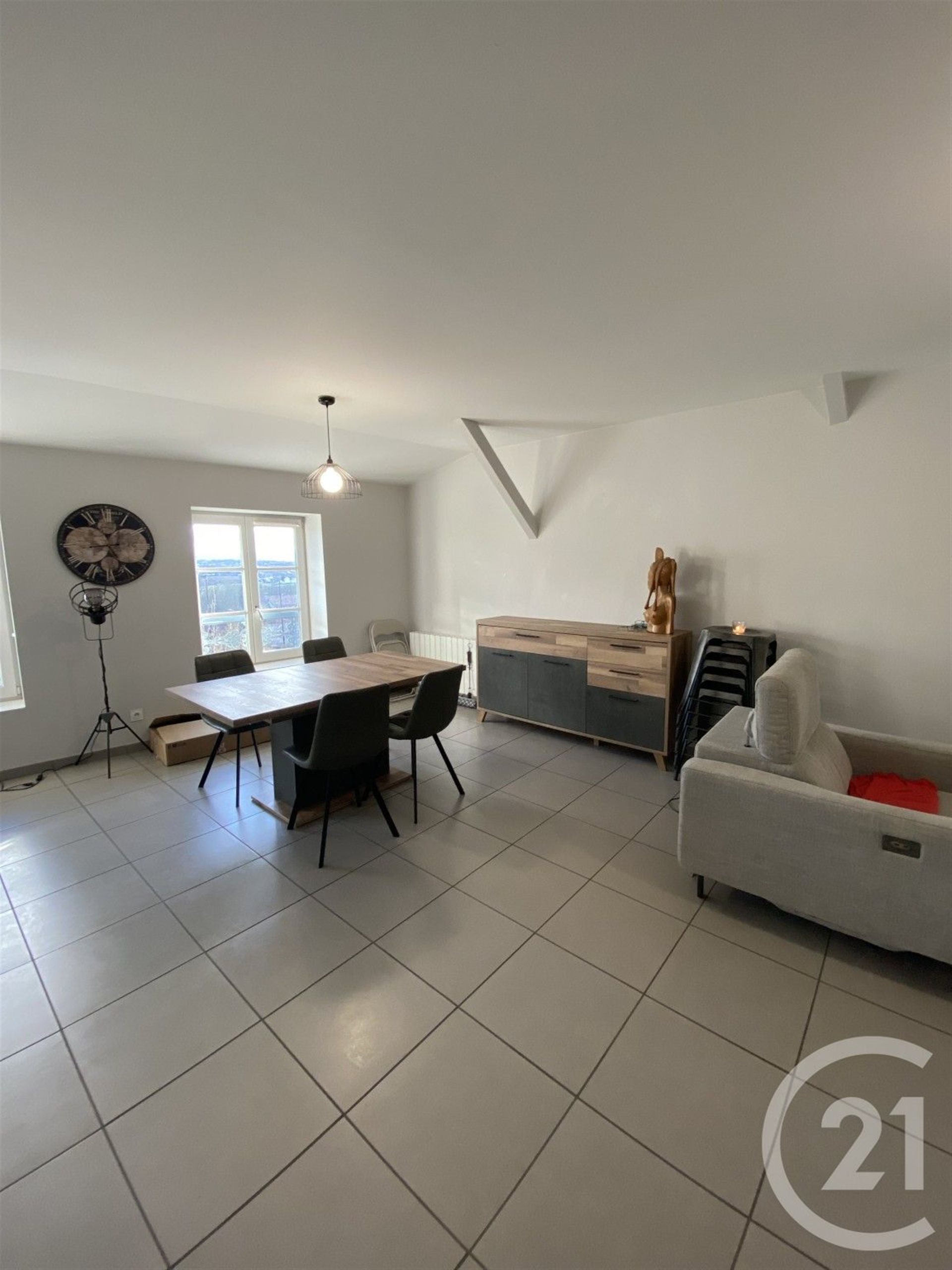 Appartement à louer, 77m², Trévoux