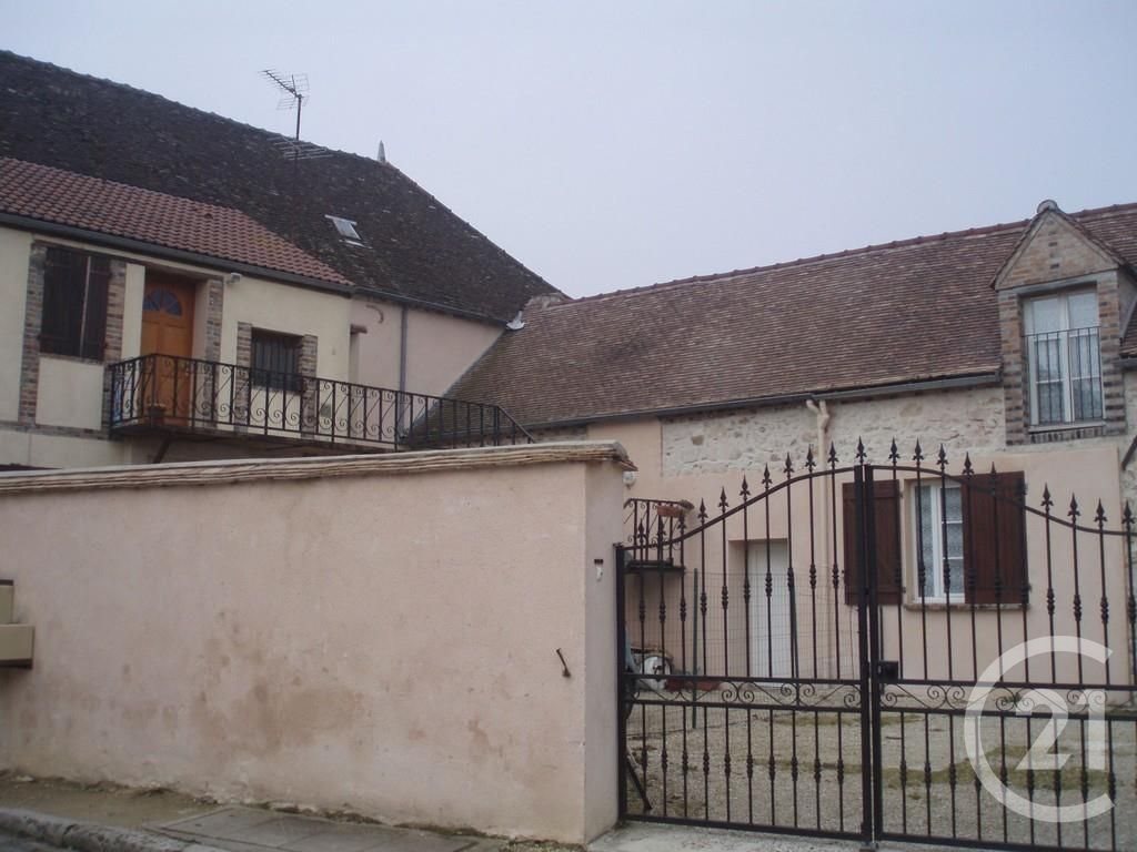 Maison à louer, 72m², Villemanoche