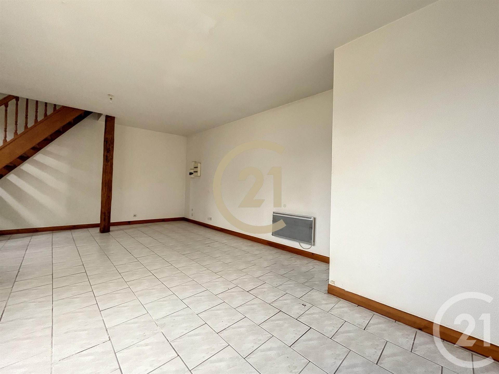 Maison à louer, 72m², Villemanoche