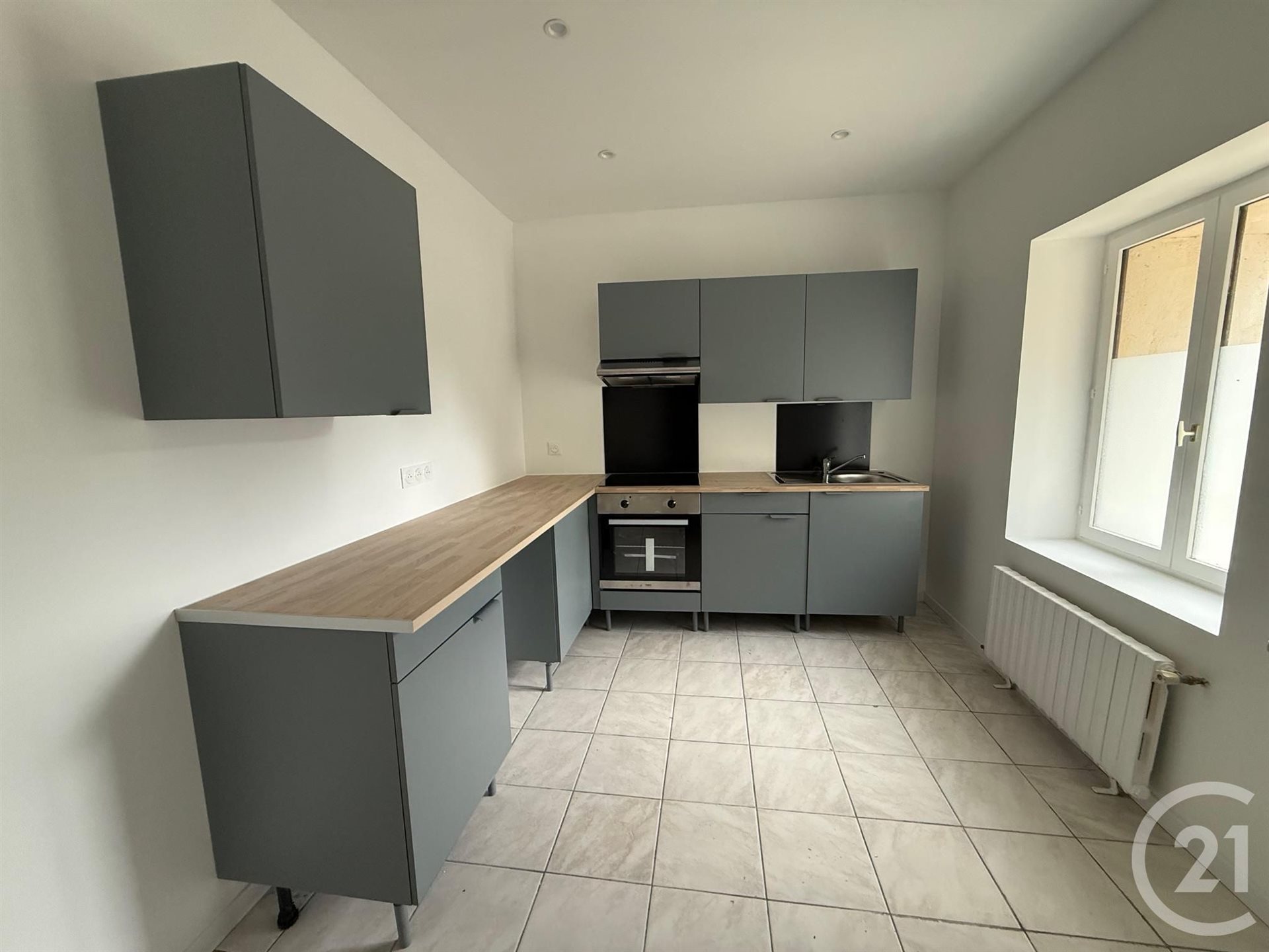 Appartement à louer, 91m², Vigny