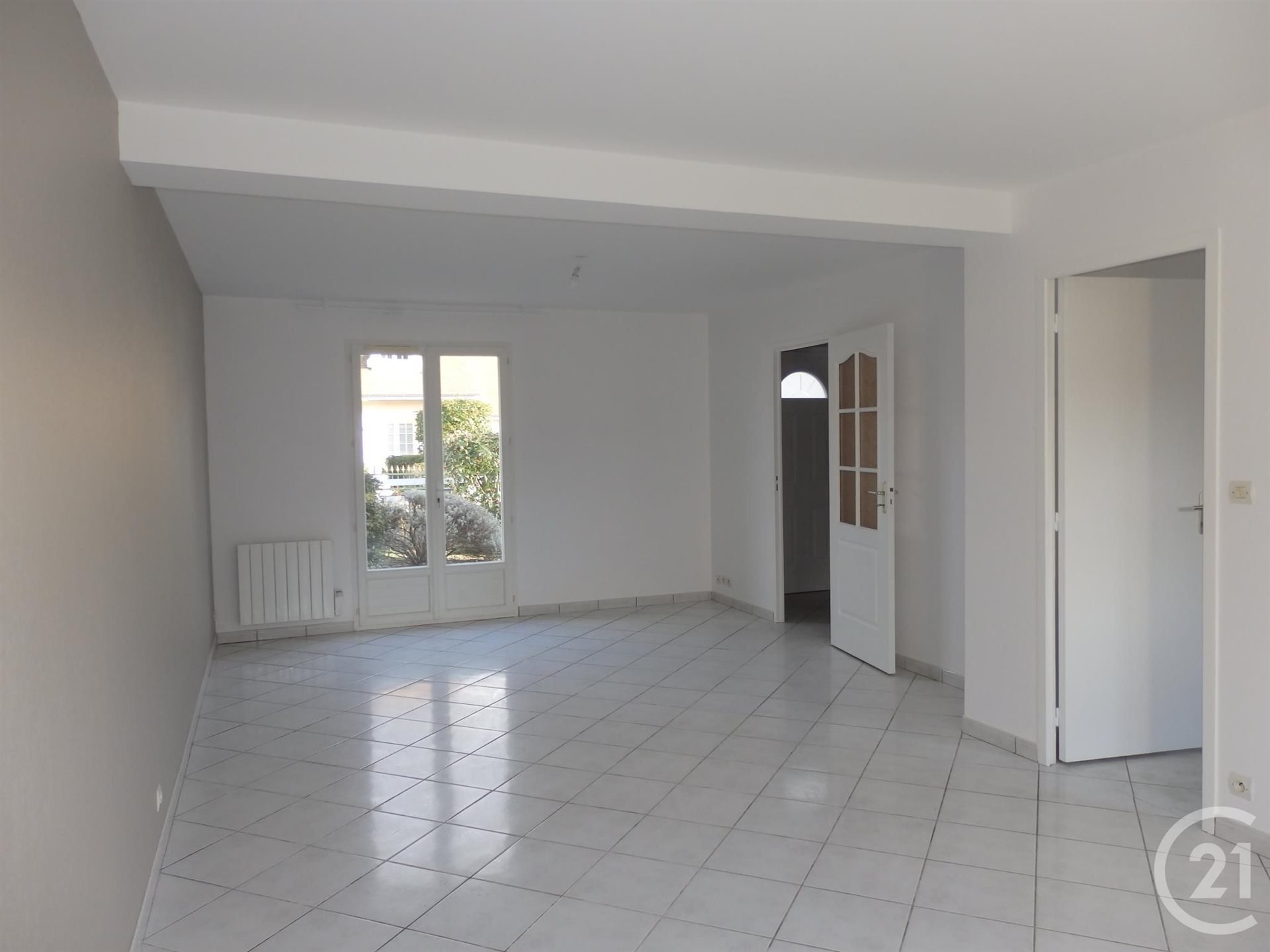 Maison à louer, 107m², Ruaudin