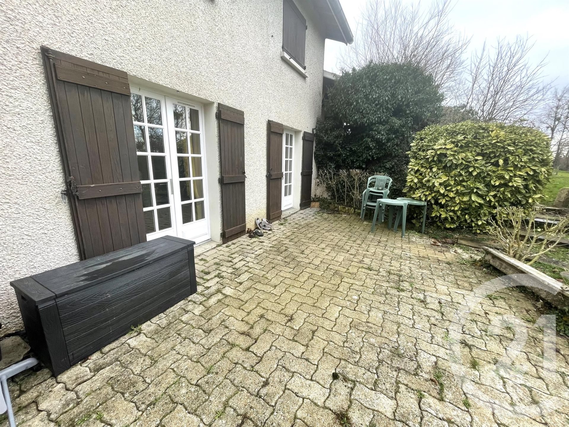 Appartement à louer, 60m², Chaleins