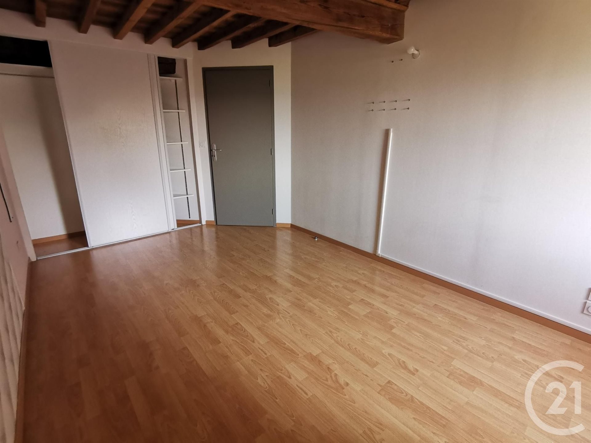 Appartement à louer, 93m², Saint-Julien-en-Champsaur