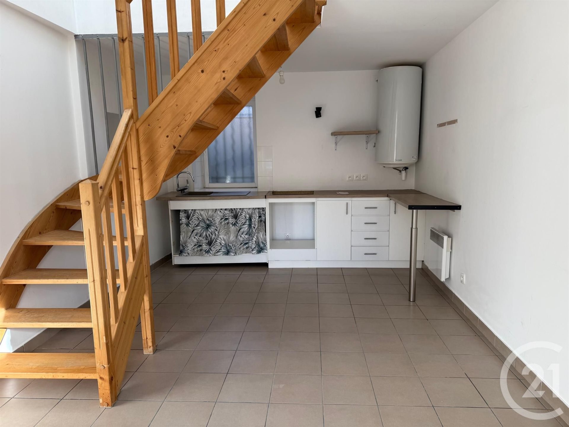 Appartement à louer, 32m², Longuesse