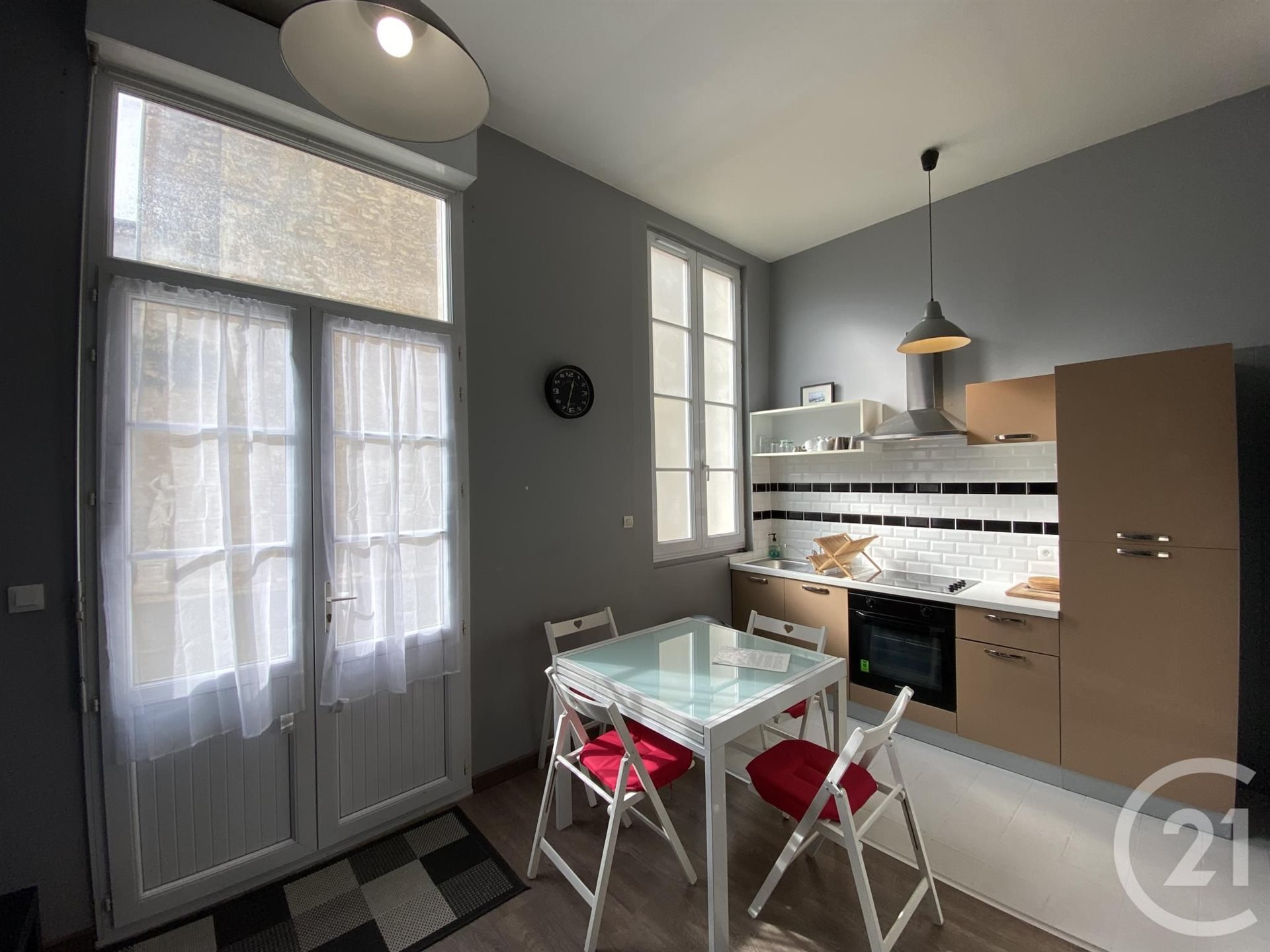 Appartement à louer, 37m², Rochefort