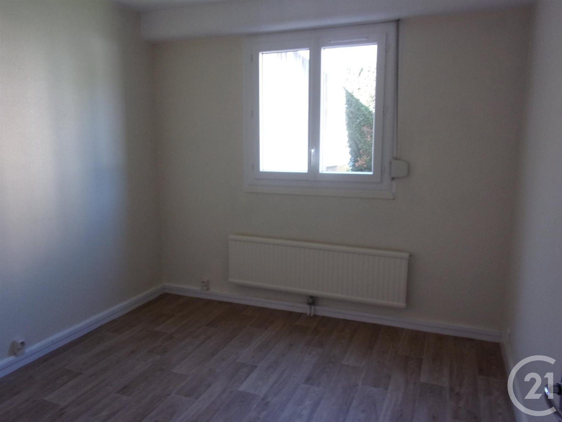 Appartement à louer, 74m², Guéret