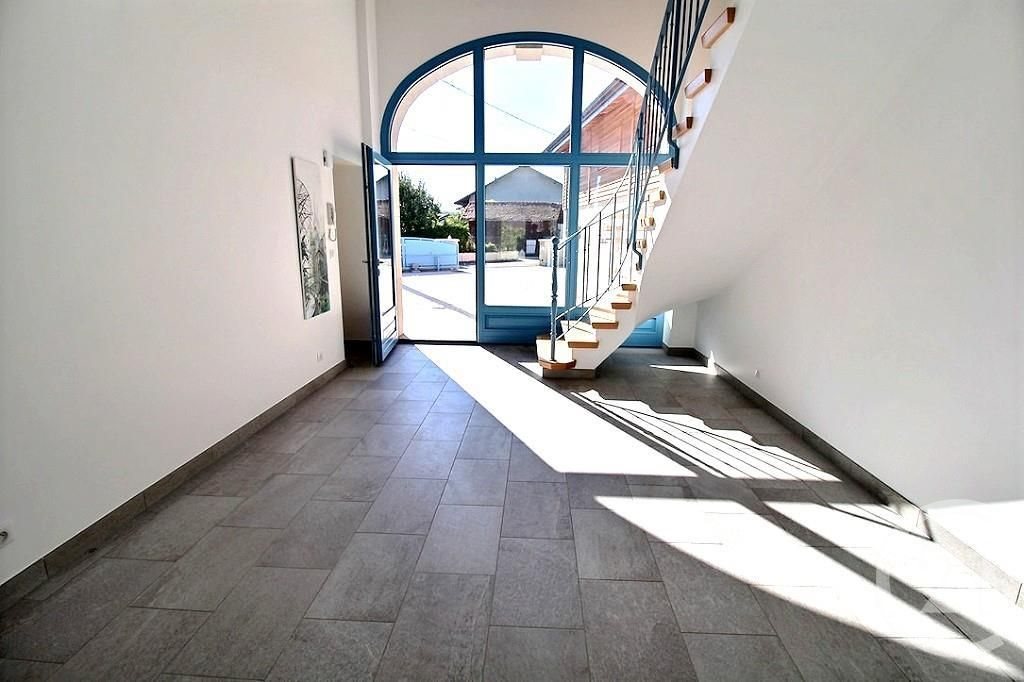 Appartement à louer, 187m², Veigy-Foncenex