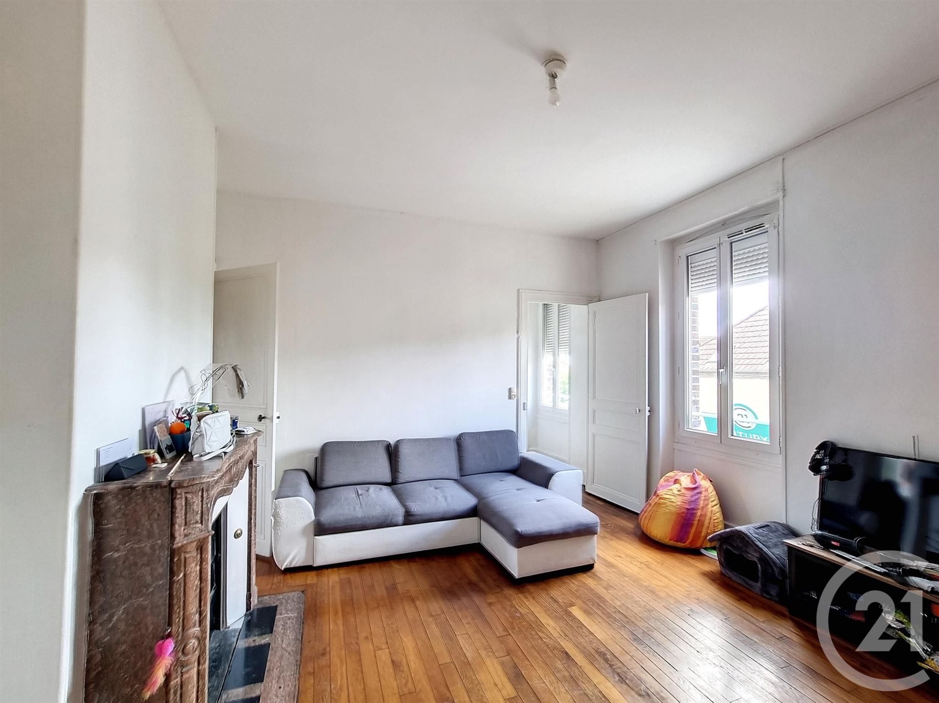 Appartement à louer, 49m², La Chapelle-Saint-Luc