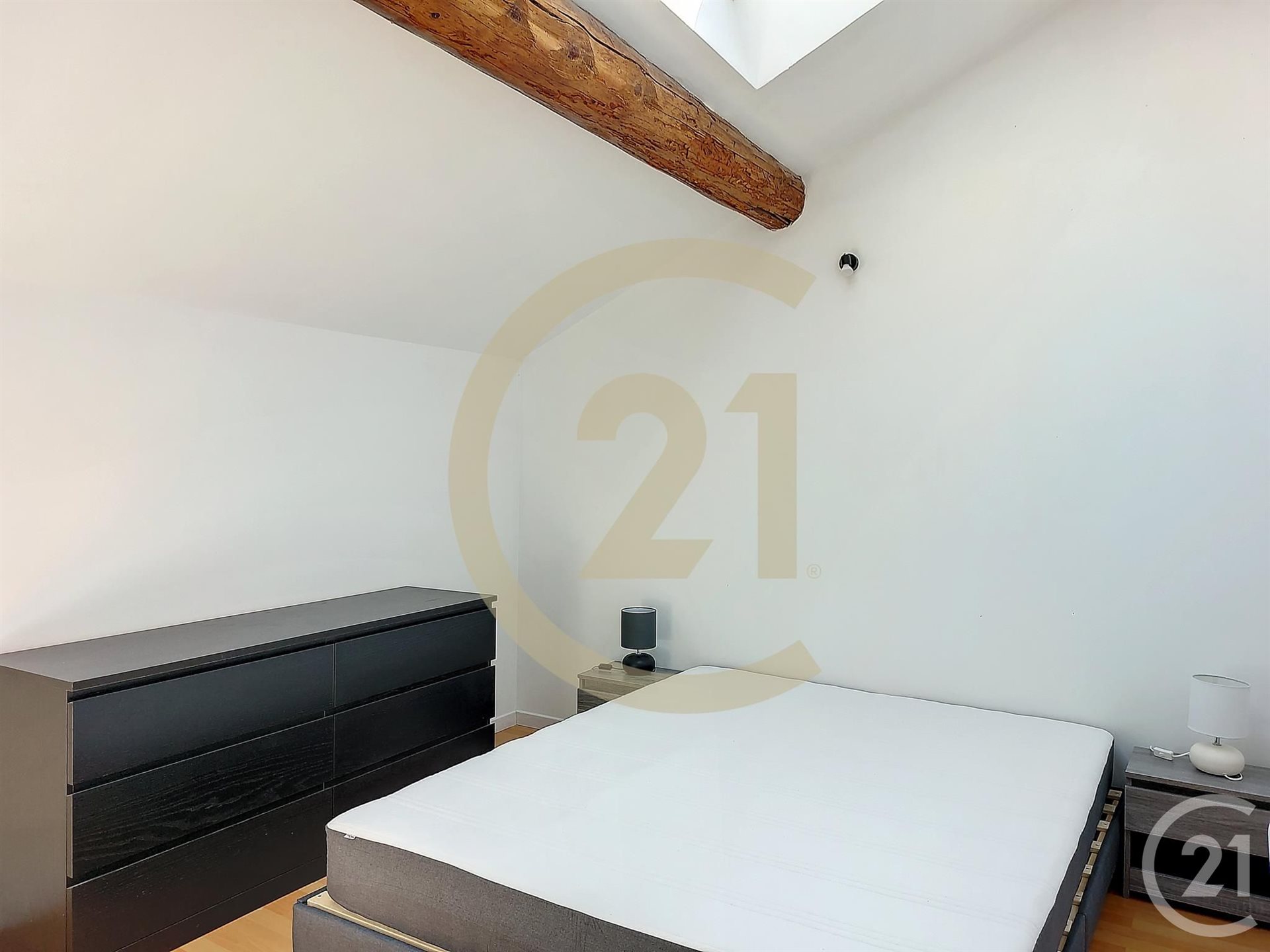 Appartement à louer, 52m², Remoulins