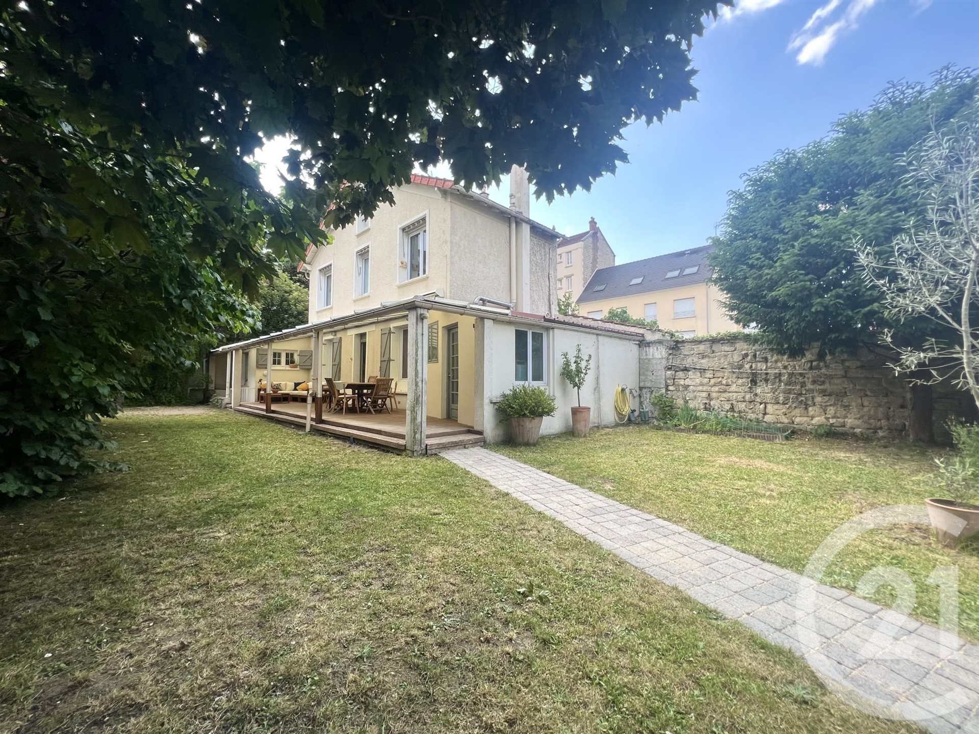 Maison à louer, 111m², Houilles