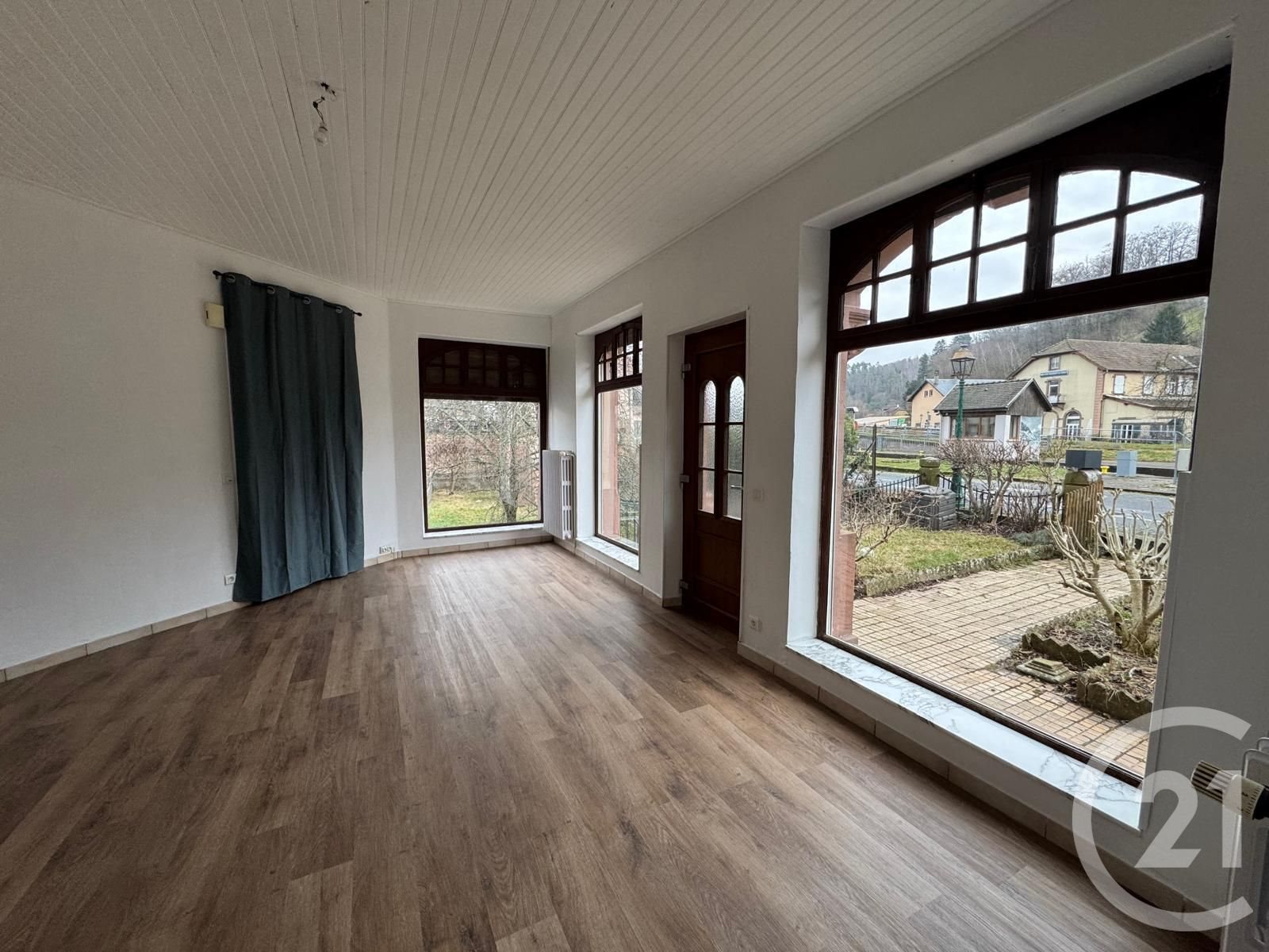 Appartement à louer, 95m², Lutzelbourg