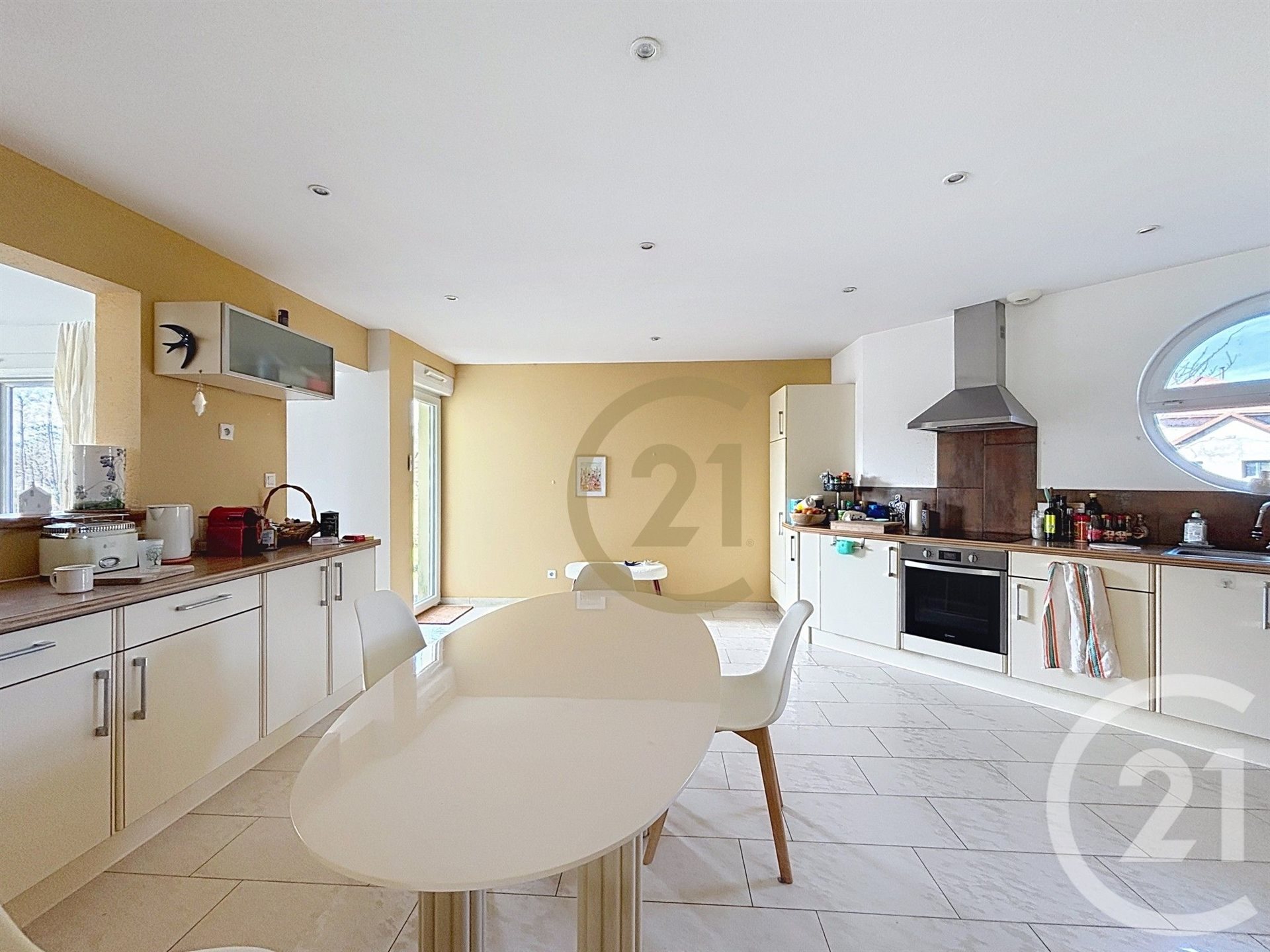 Maison à louer, 160m², Lachapelle-sous-Chaux