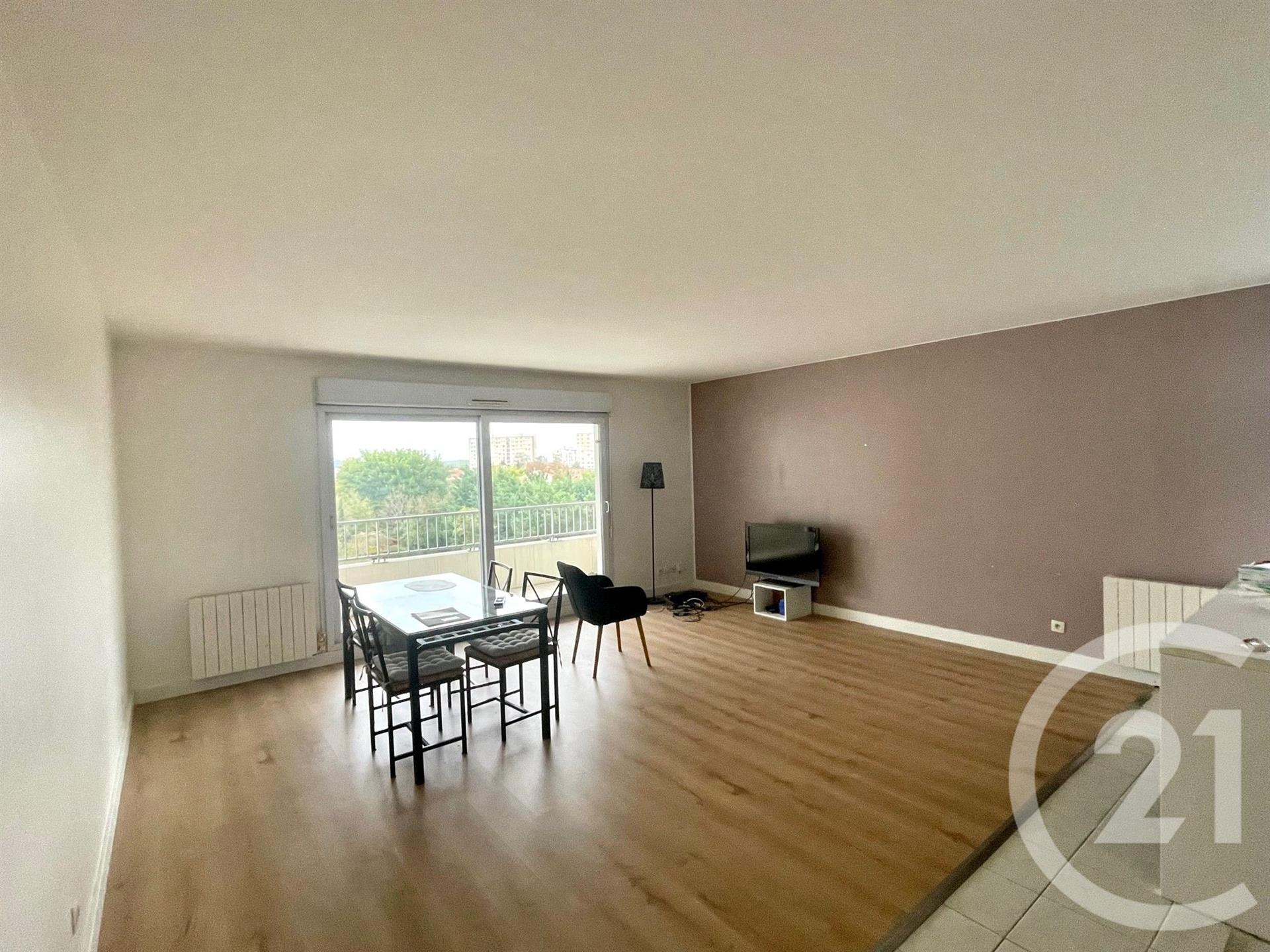 Appartement à louer, 84m², Corbas