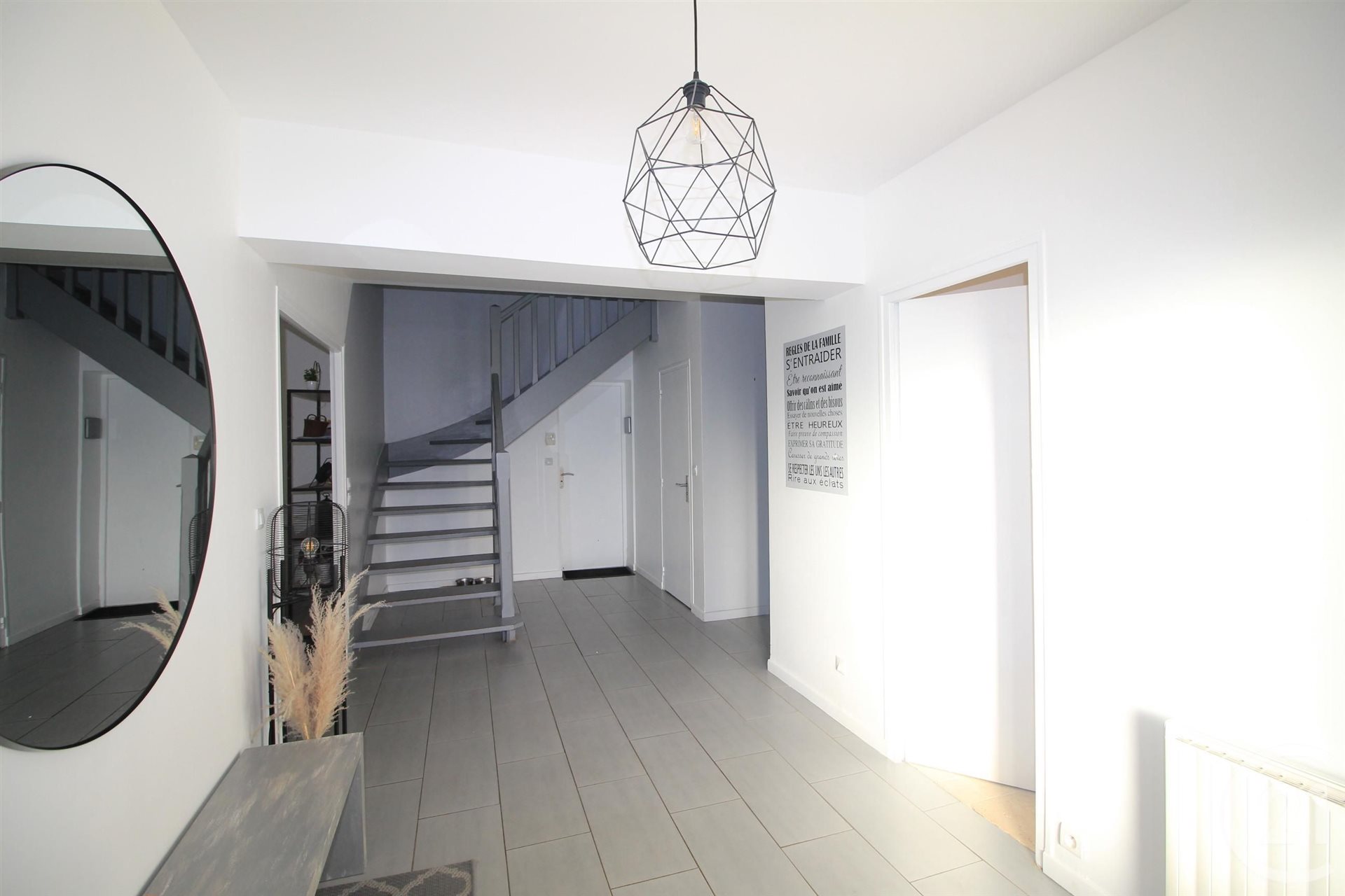 Maison à vendre, 202m², Angiens